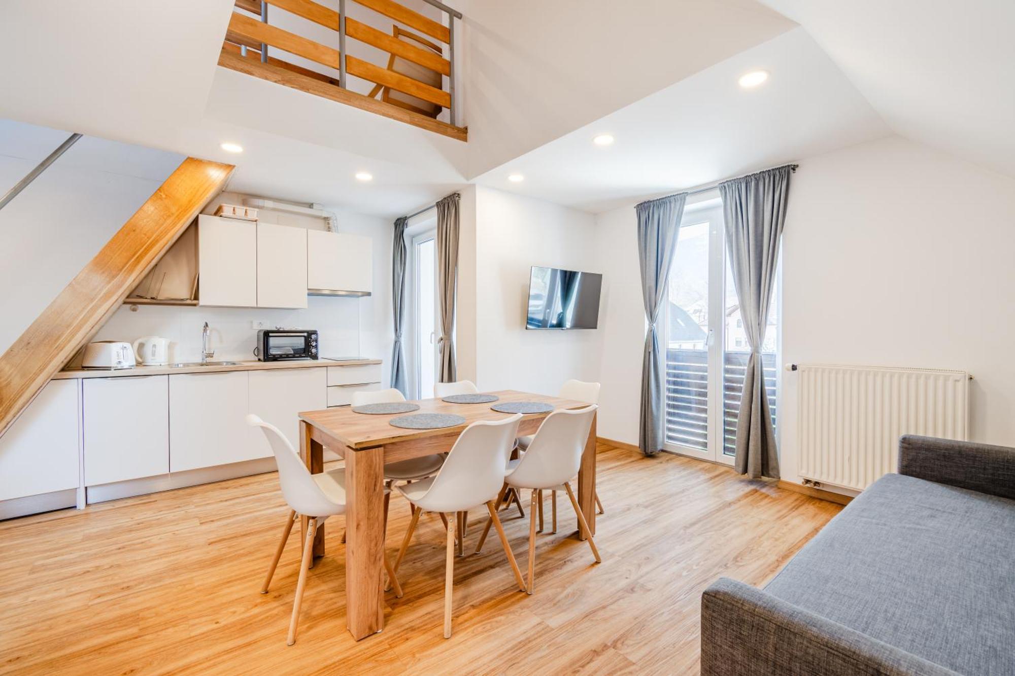 Apartments Skok With Rafting And Free Parking 博维茨 外观 照片