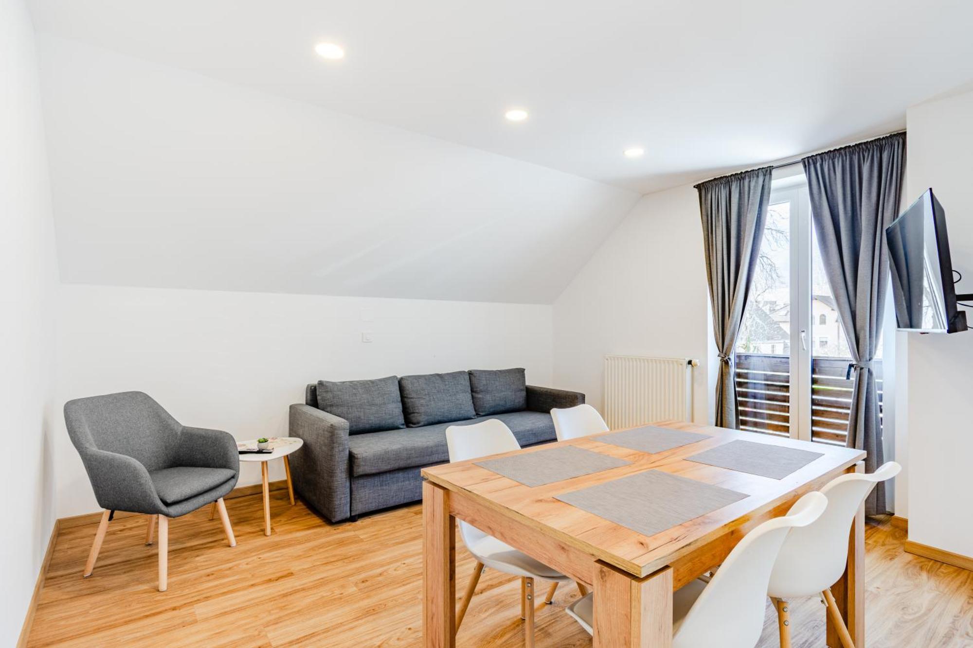 Apartments Skok With Rafting And Free Parking 博维茨 客房 照片